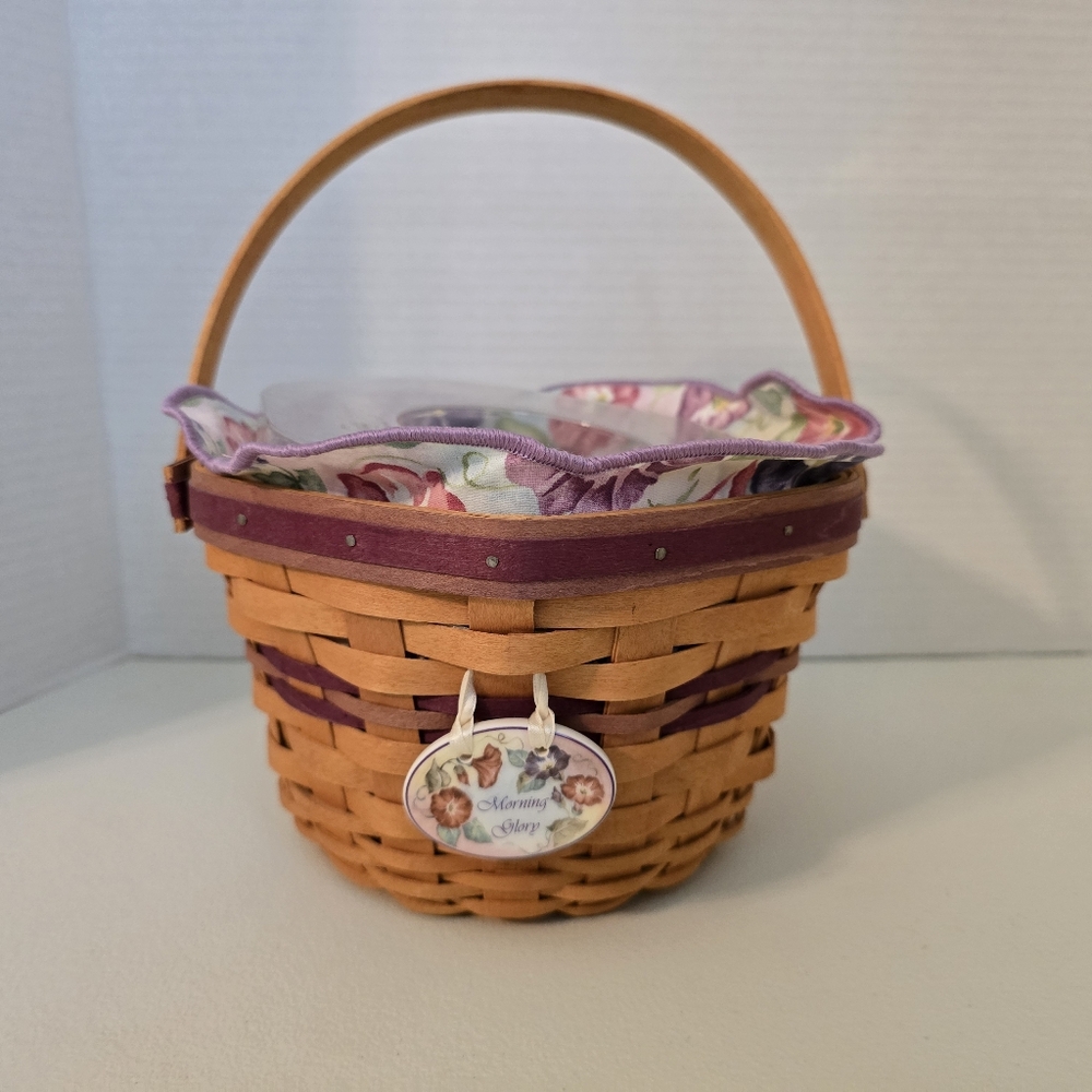 2000 Longaberger Woven Basket with Floral Liner, Protector & Tie On